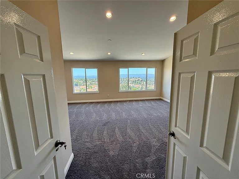 19608 Shadow Glen Cir — Photo 17