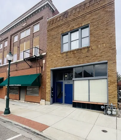 328 E State St #1