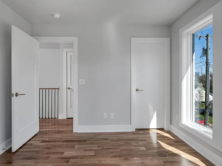 1936 Britt Pl — Photo 17