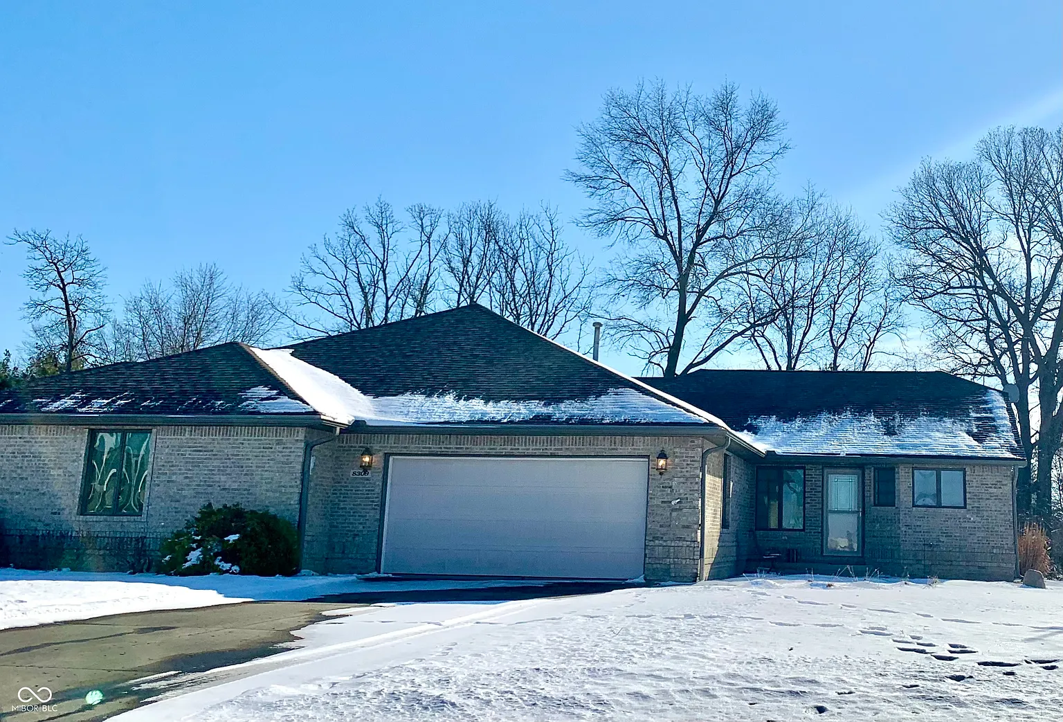 8309 W Ashford Ln photo 1