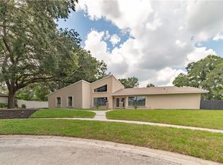 3937 Zurich Ct, Tampa, FL 33618