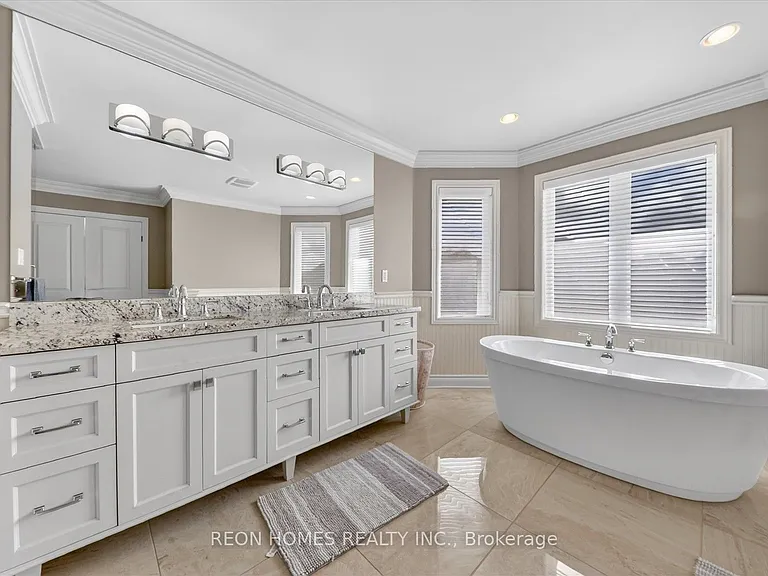 2192 Callingham Dr — Photo 20