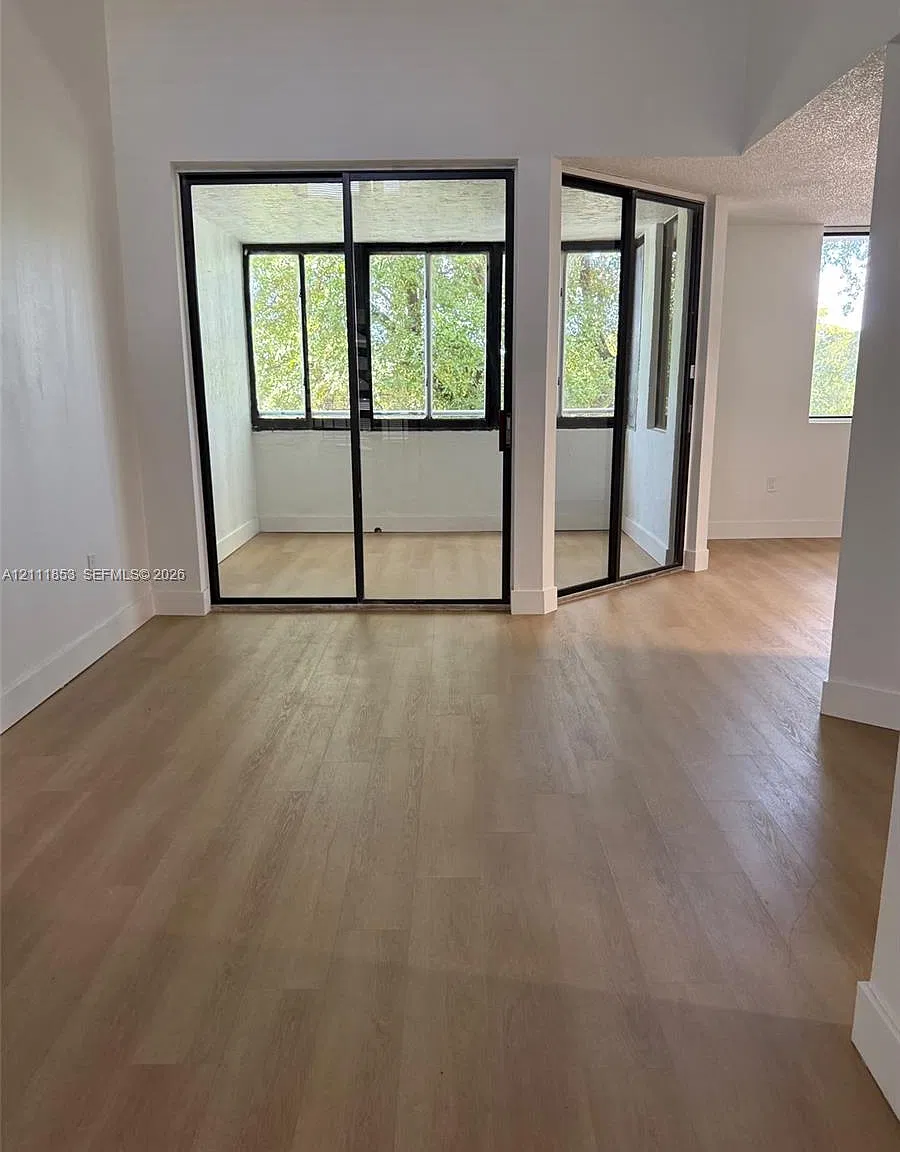 Verabella Falls Condo — Photo 2
