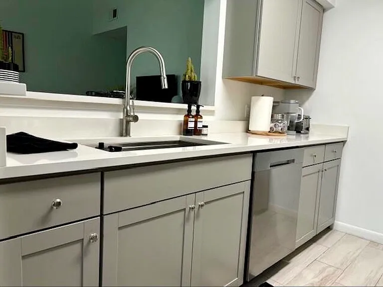 815 W Boynton Beach Blvd #13-204 — Photo 6