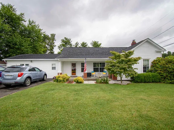 914 3rd St, Radford, VA 24141