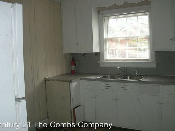 2nd image of 714 S Taylor St
