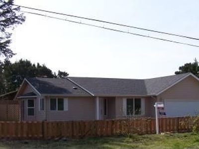 2205 NW Bayshore Dr, Waldport, OR, 97394