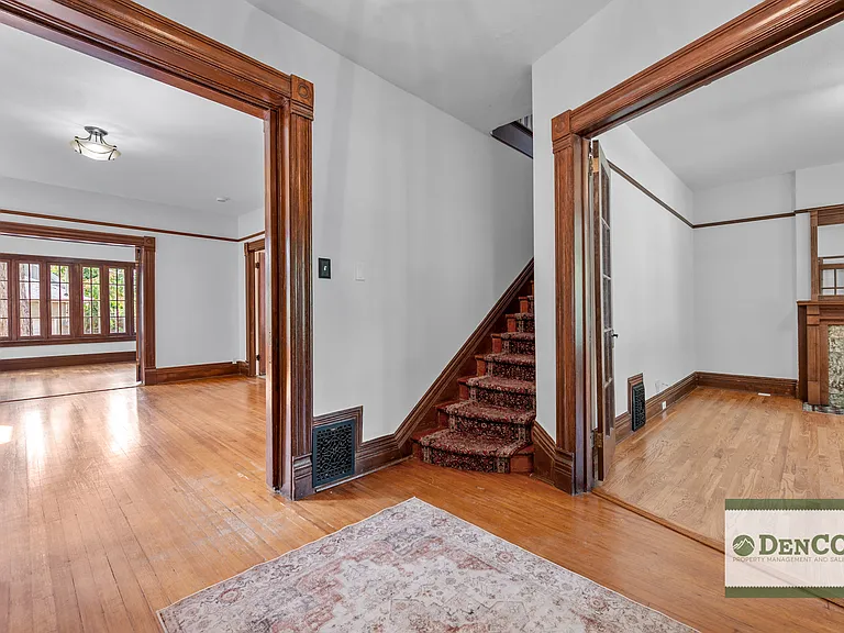 1623 Race St — Photo 3