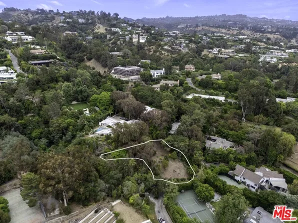 9921 Tower Ln, Beverly Hills, CA 90210