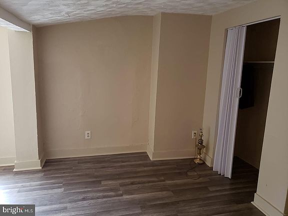 4th image of 616 W 7th St