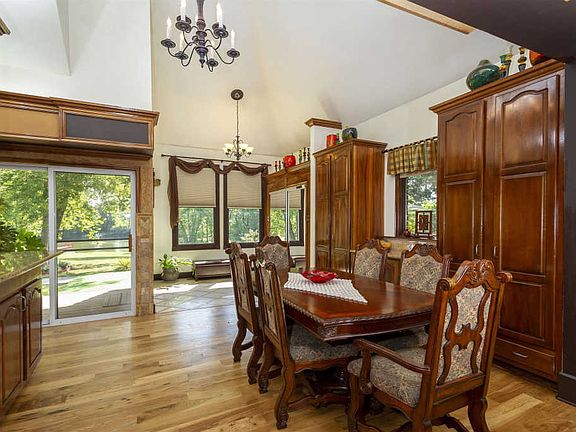 4th image of 354 Neals Ln