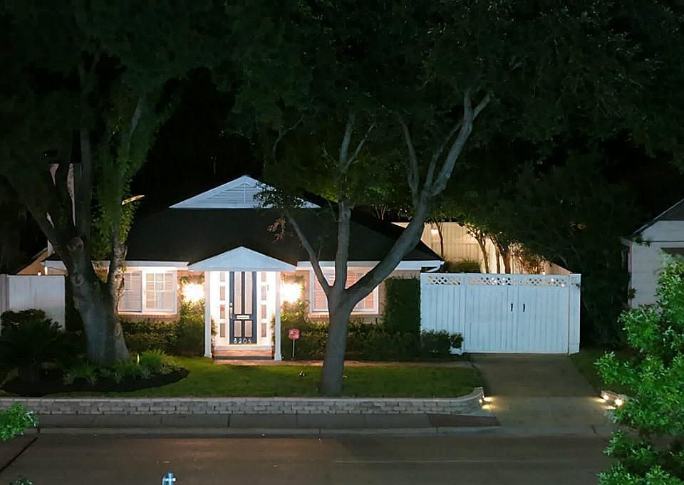 1st image of 6208 Kirby Dr