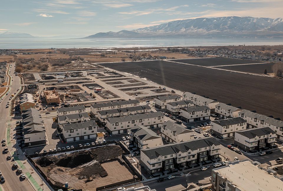 Edgewater at American Fork by D.R. Horton Salt Lake City in American