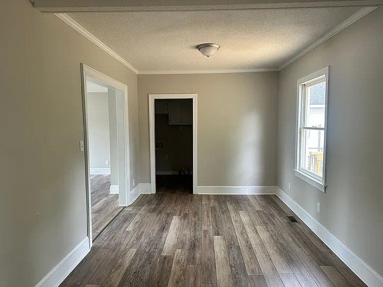 810 W Country Club Dr — Photo 11