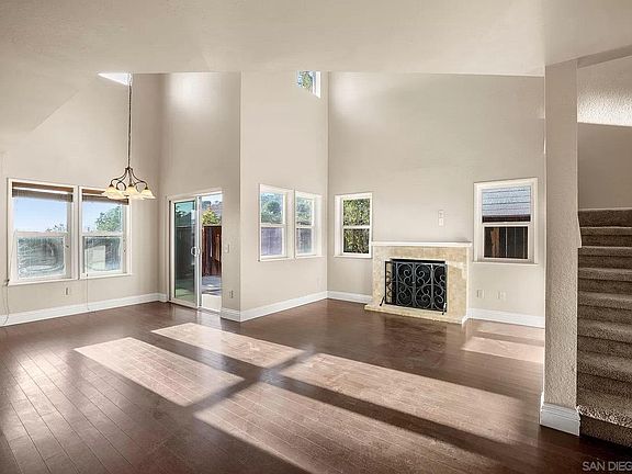 3rd image of 1357 Waterbury Ct