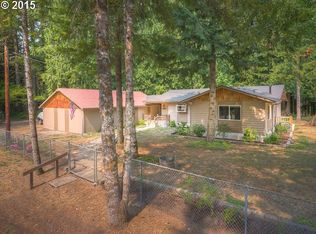 59301 E Sleepy Hollow Dr, Sandy, OR 97055