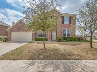 1129 Victory Bells Dr, Haslet, TX 76052