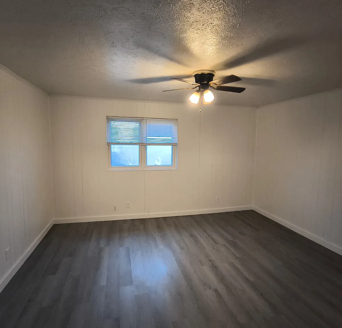 2 bed, 800 sqft, $945 — Photo 3