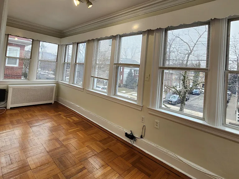 164 Cromwell Ave #2 — Photo 8