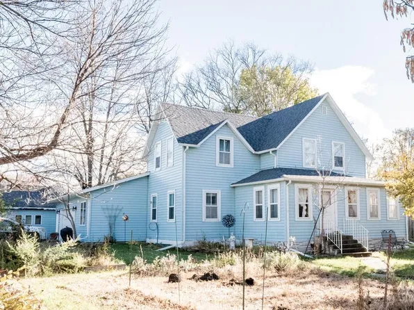 620 6th St, Hawley, MN 56549