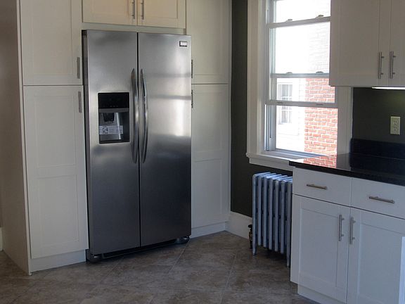 4th image of 1481 Elbur Ave