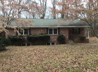 255 Rolling Hills Rd APT 1, Pipersville, PA 18947