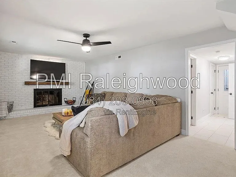 5408 Farley Dr #3 — Photo 14