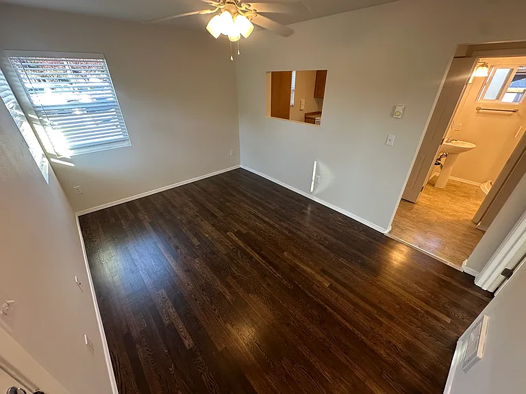 404 E Stanley St — Photo 11