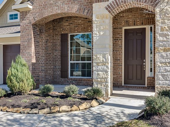 Cozy Front Porch