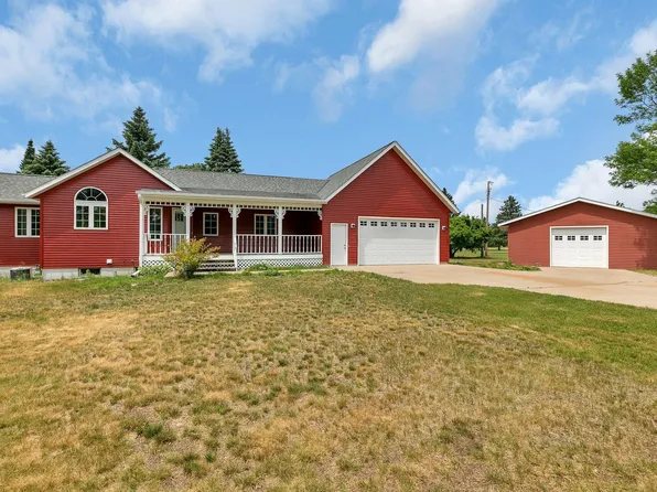 1300 Hillton Rd, Little Falls, MN 56345