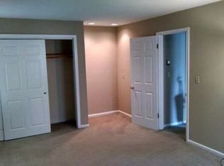 17A East St, Annandale, NJ 08801