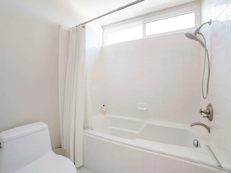 1007 S Catalina Ave — Photo 25