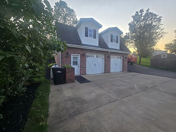 Garage & Mother-in-Law Space