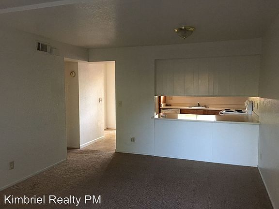 5th image of 314 6th St APT 3