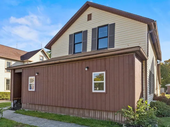 115 Mulberry St, Monroeville, IN 46773