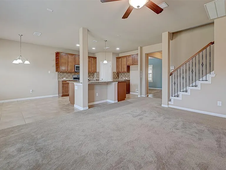 18211 Cimmaron Oak Ln — Photo 6