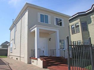 885 34th St, Oakland, CA 94608