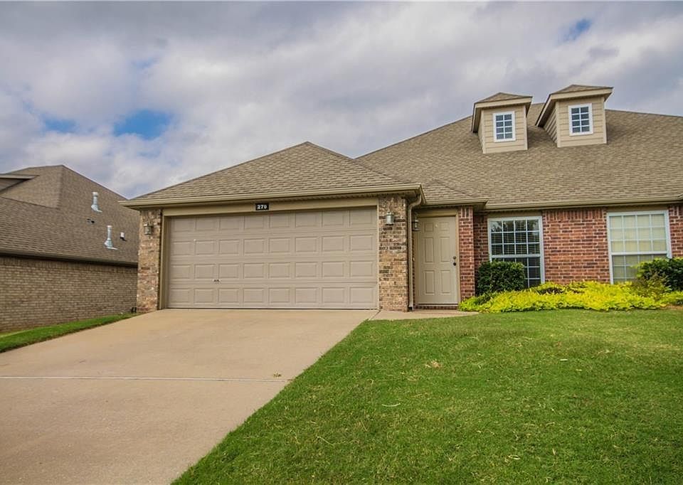 1st image of 279 Copper Oaks Dr
