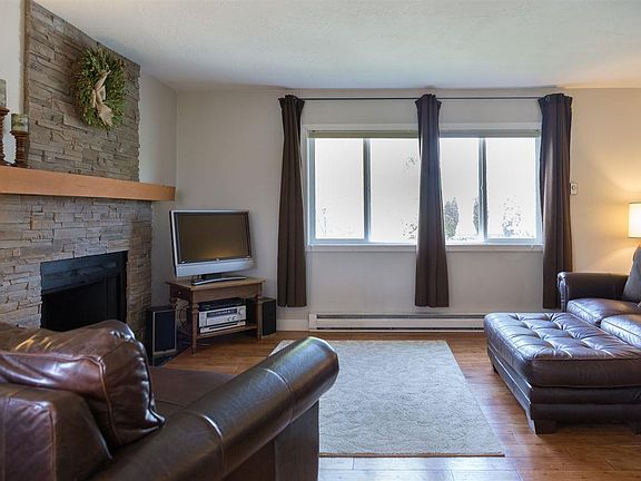 5th image of 9035 Warbler Dr