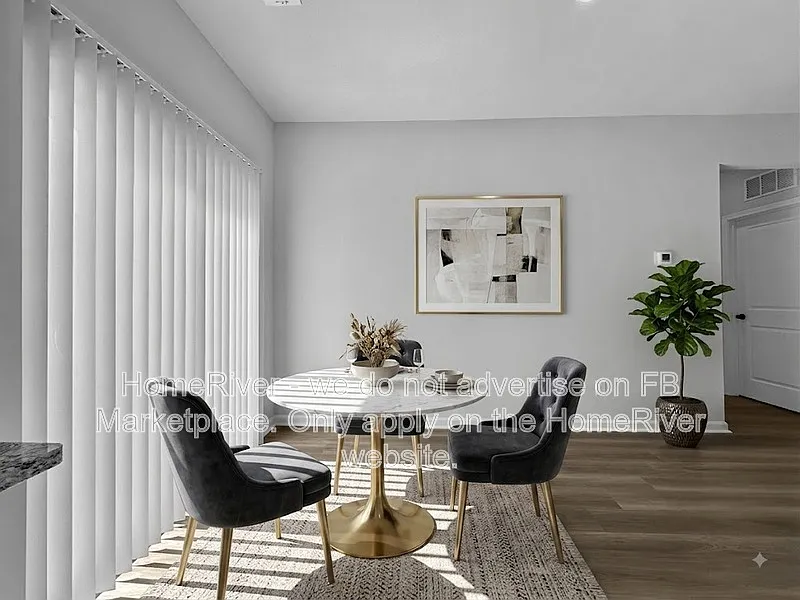 3 bed, 2.5 bath, 1742 sqft, $2,100 — Photo 3