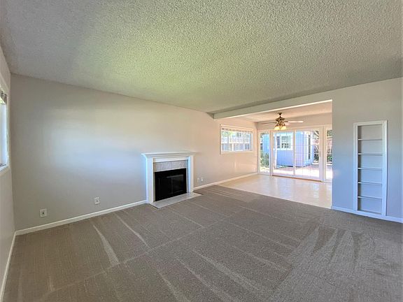 3rd image of 303 Hiller St