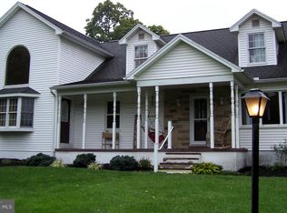 2171 Arch Rock Rd, Mifflintown, PA 17059