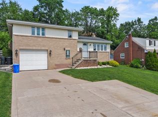 4830 Poplar St, West Mifflin, PA 15122