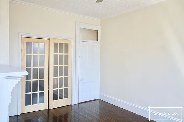 Rented by Grand & Co. | media 10