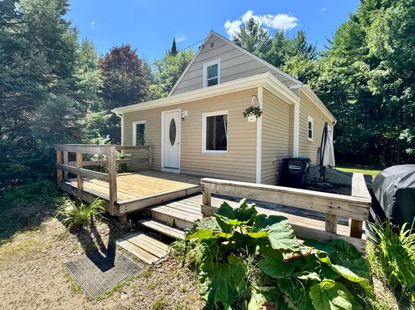 719 Hallowell Road, Durham, ME 04222