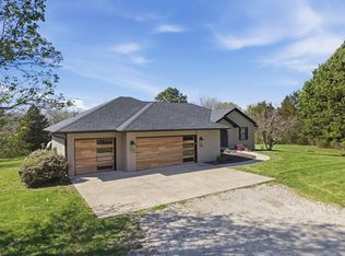 9747 S Rte N, Columbia, MO 65203