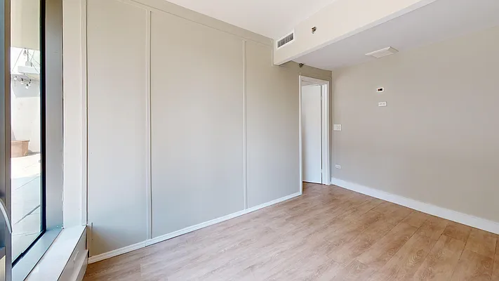 Rented by Bond New York | media 14