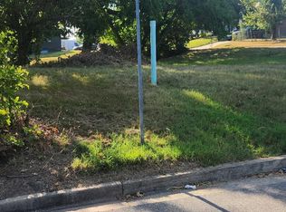 922 Cedar Heights Dr, Capitol Heights, MD 20743