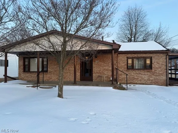 2200 13th Ave, Vienna, WV 26105