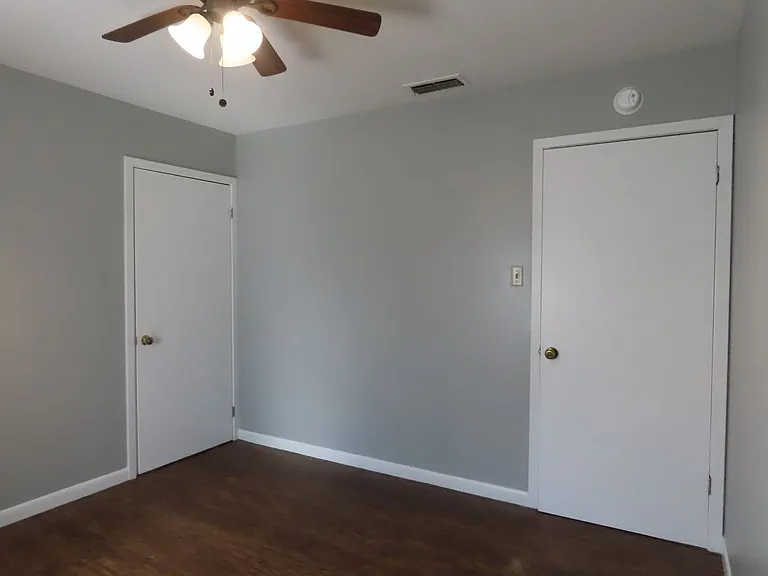 2423 Plume Dr — Photo 9